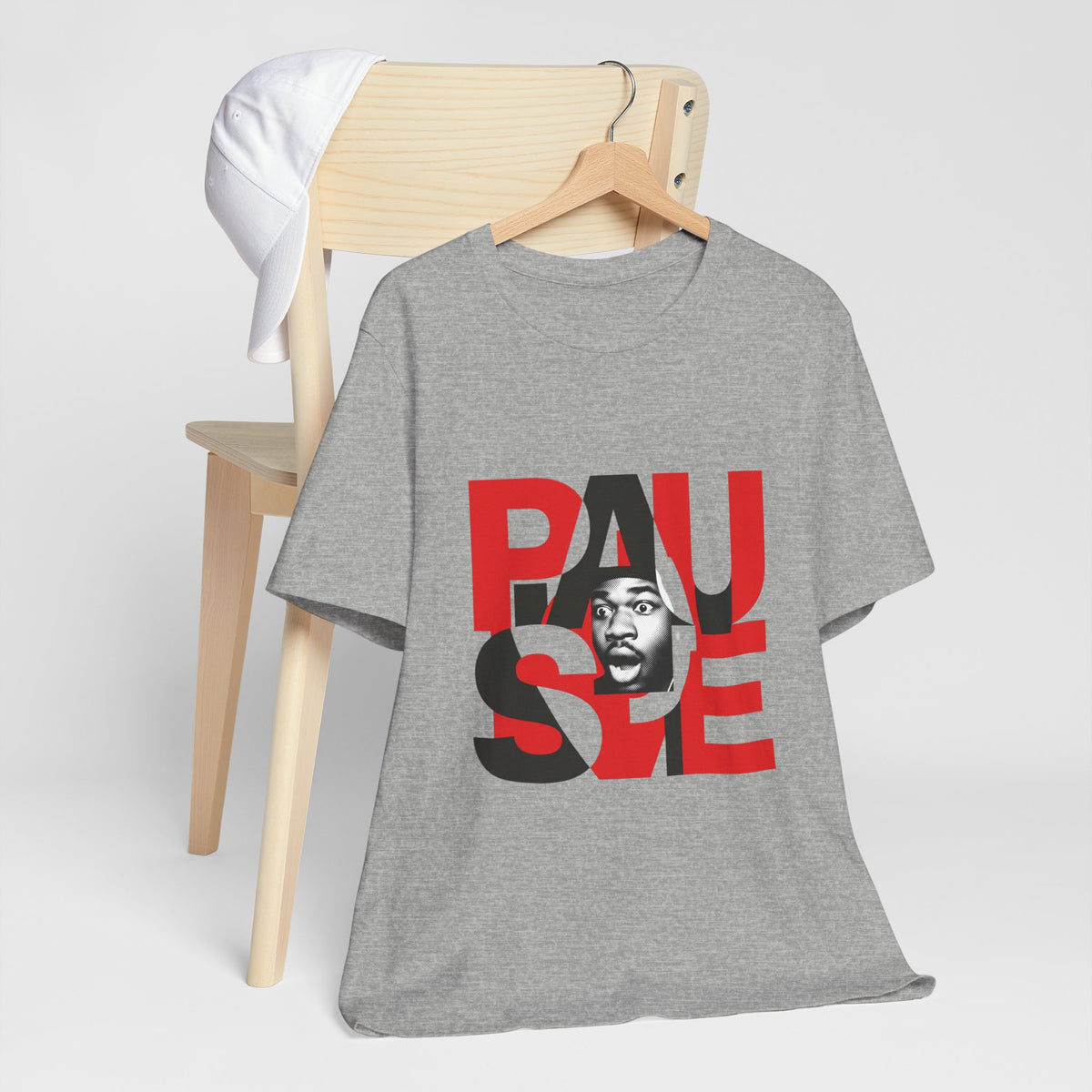 Pause - Typographic